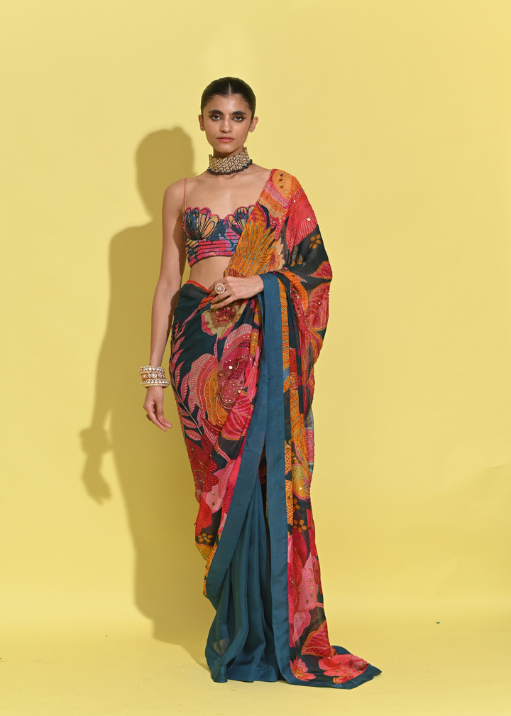 Glam Warp saree