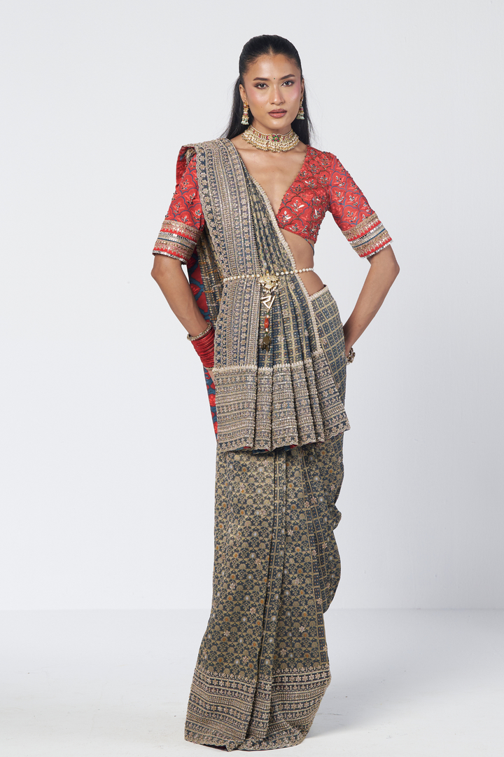 Ayesha Saree