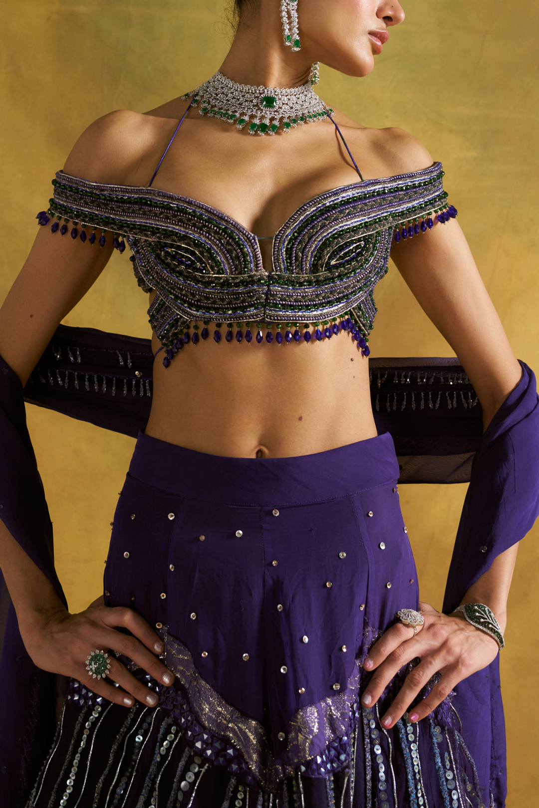 Tara  lehnga