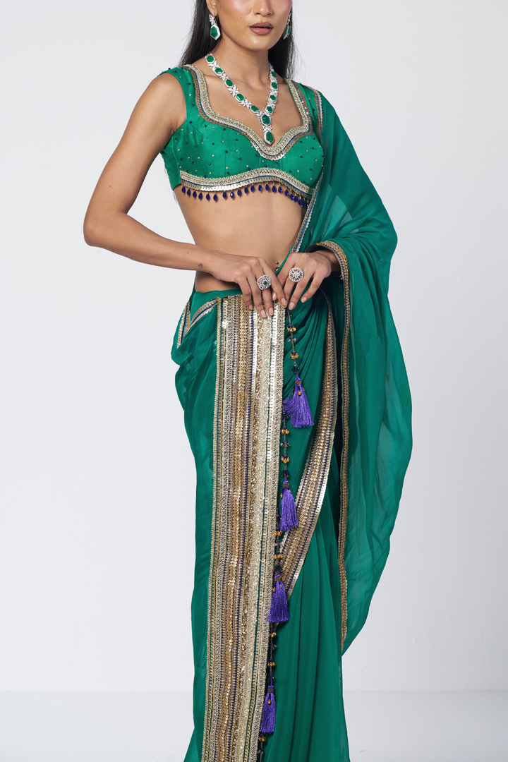 Paro Saree