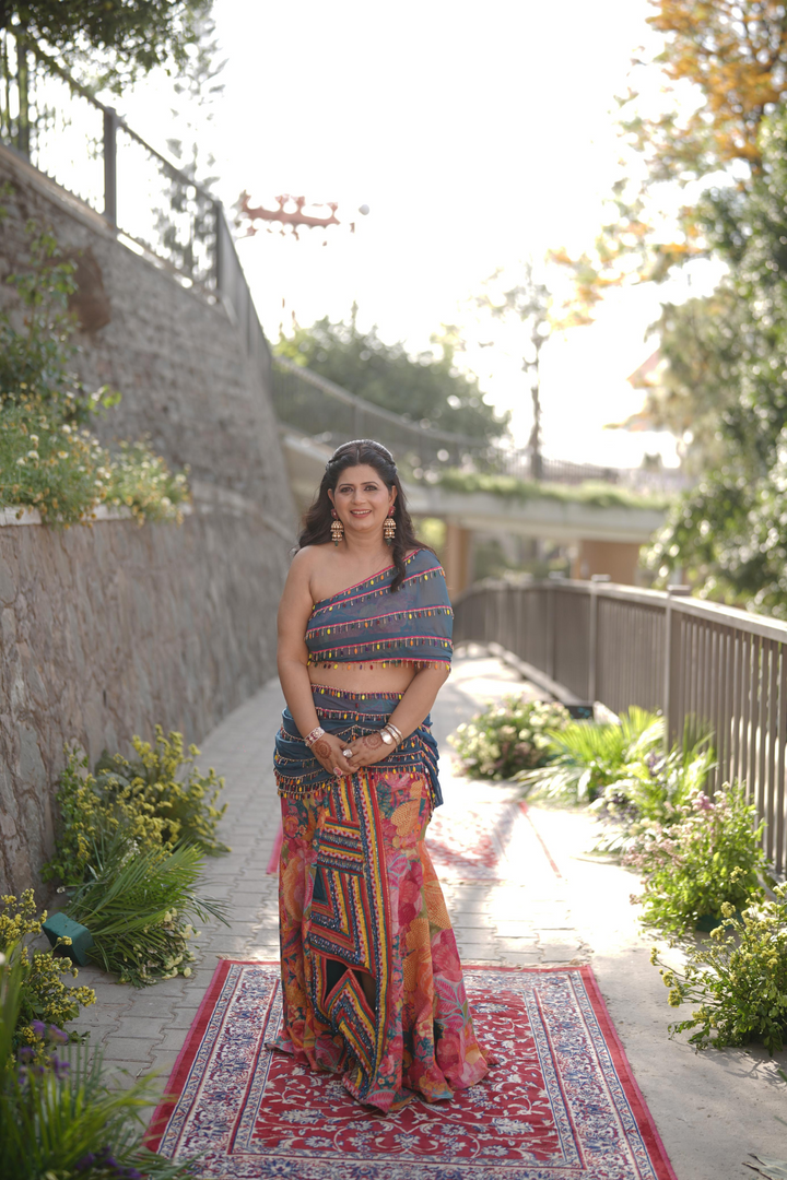 Shriya, Sunila & Mohak in Custom Betaab Dress , Dil Khush Lehanga & Cyan Blue Shirt