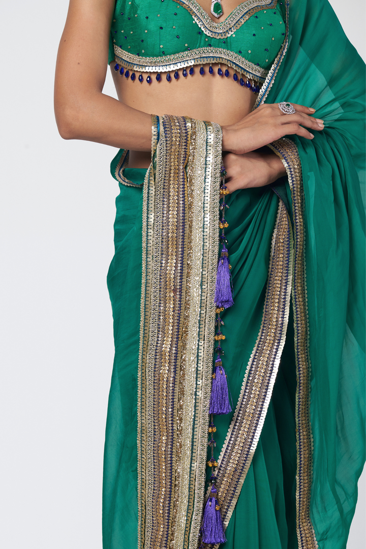 Paro Saree