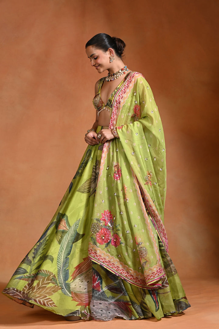 Kiwi Lehenga