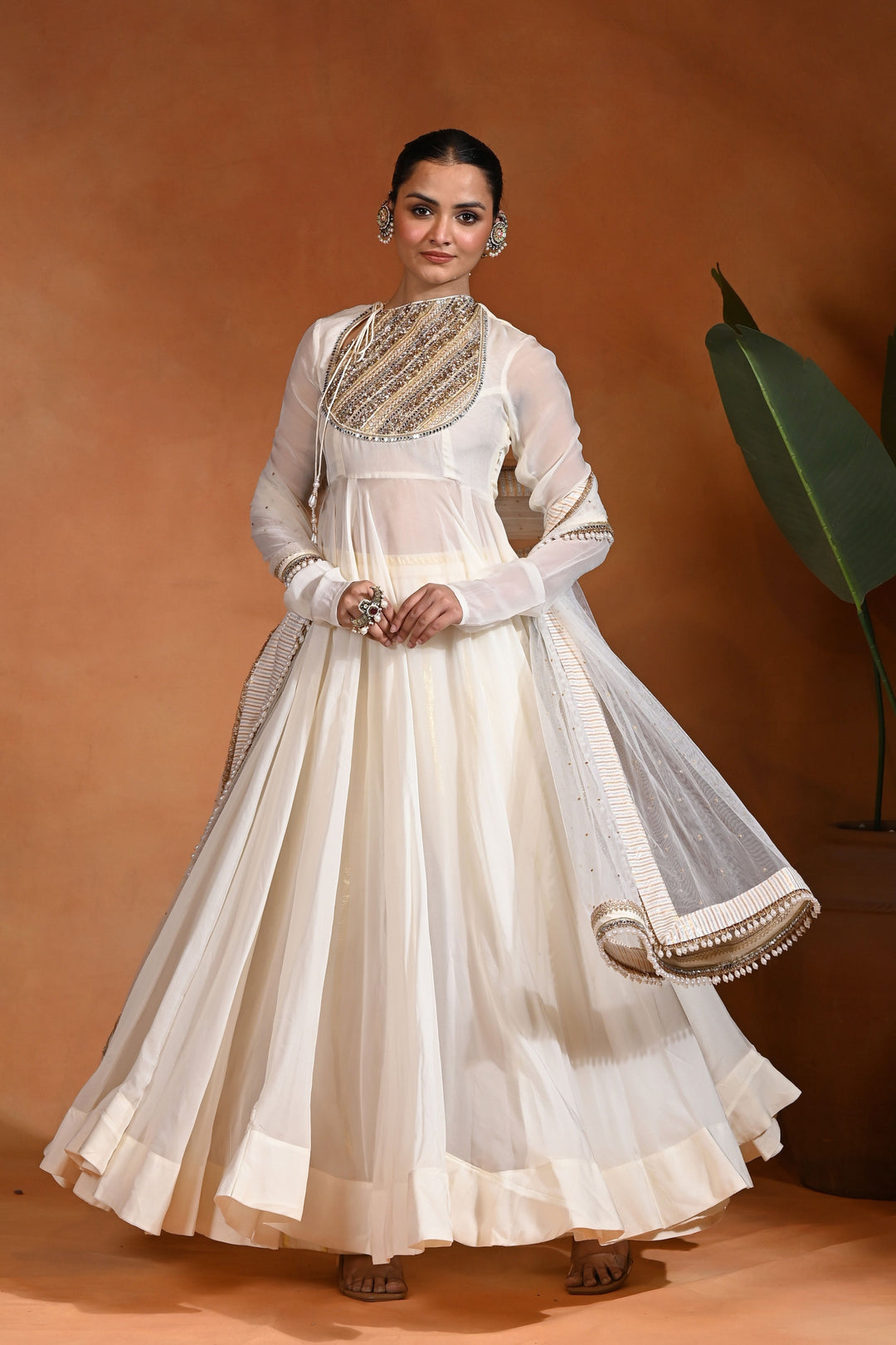 Aabroo Anarkali Set