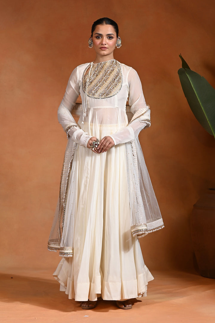 Aabroo Anarkali Set
