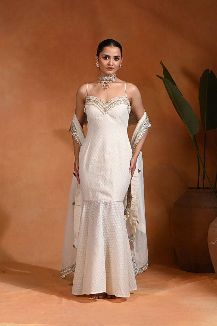 Ivory saaj Dress