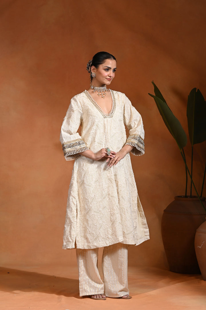 Ivory Shubhra Set