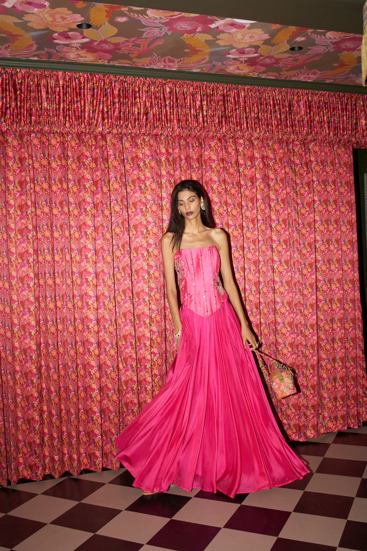 Pink siren set