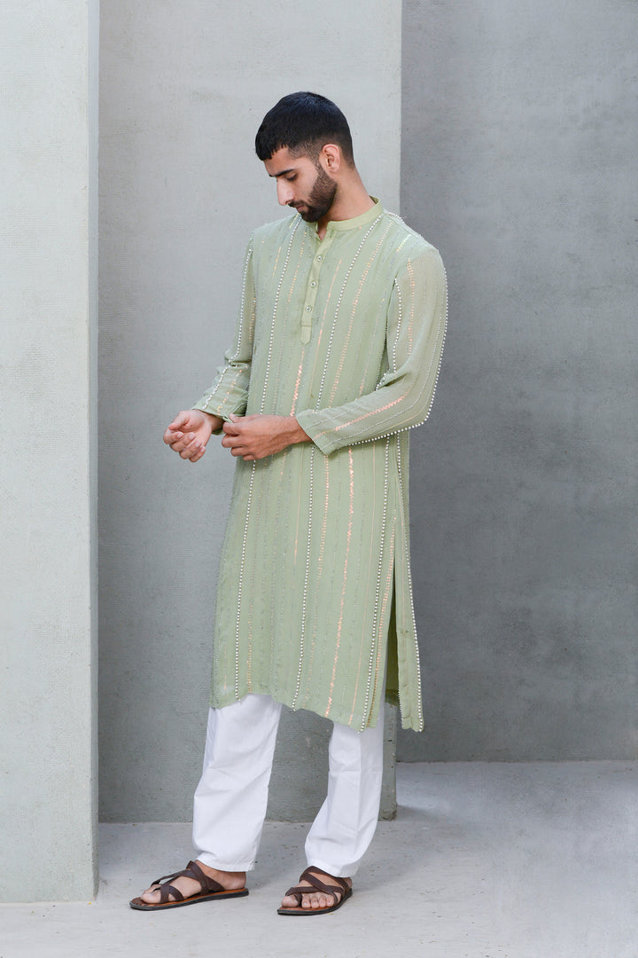 Leaflet Kurta