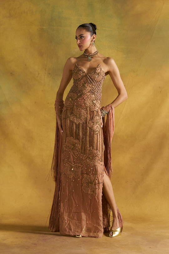 DRESSES