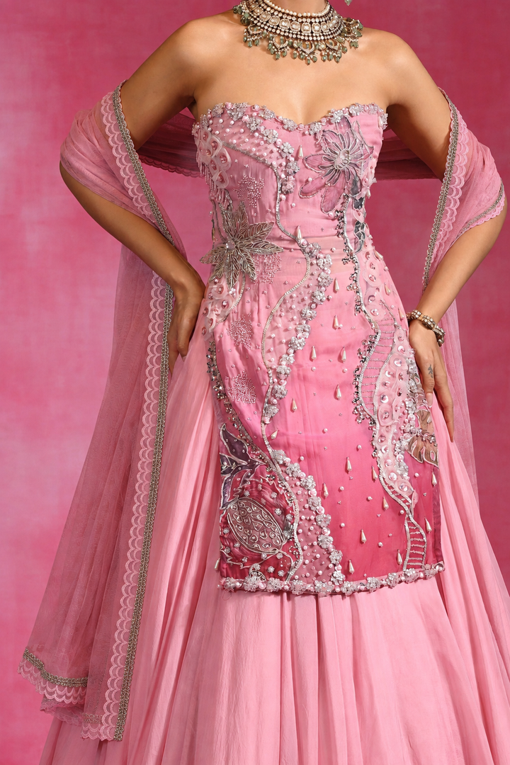 Gulabi sitara set