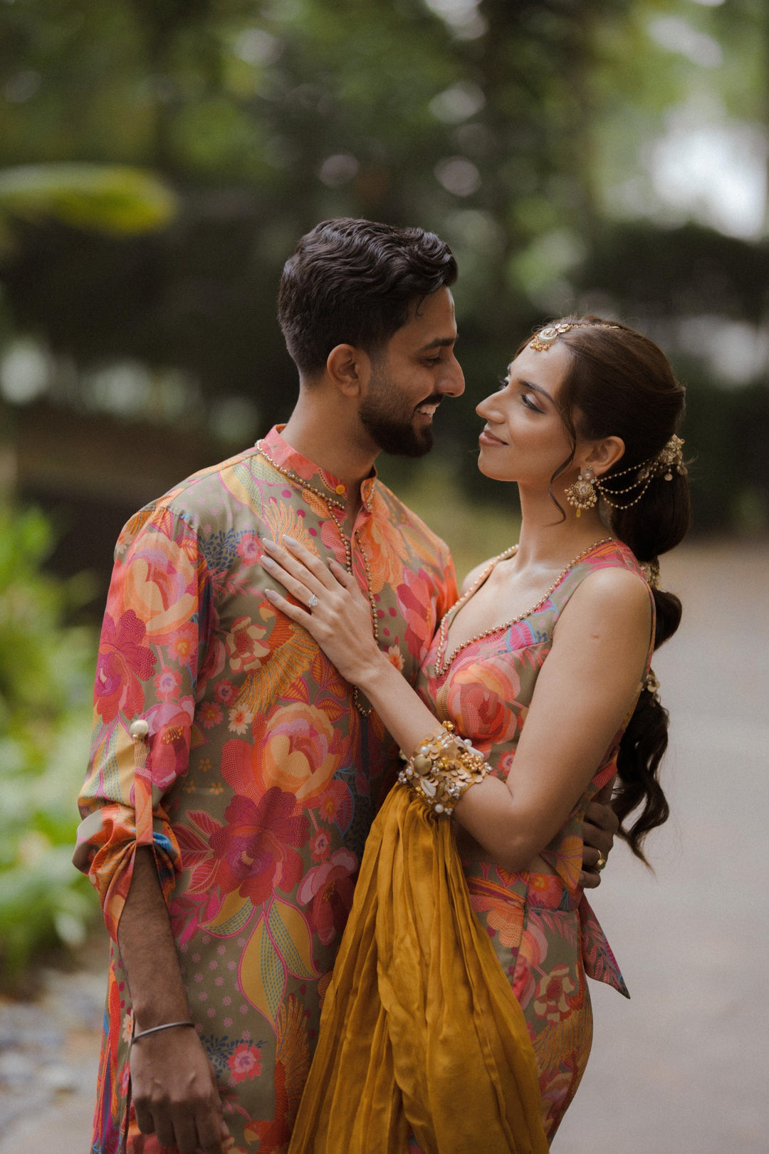 Pareesha & Avinash in Drama Affair & Custom Olive Kurta