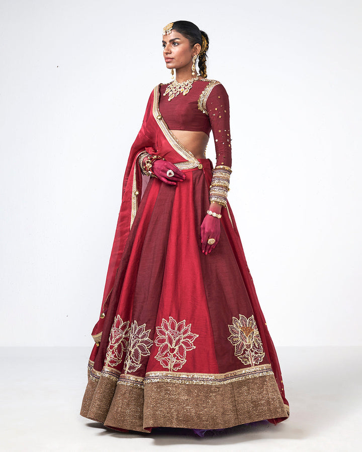 Deewani lehenga