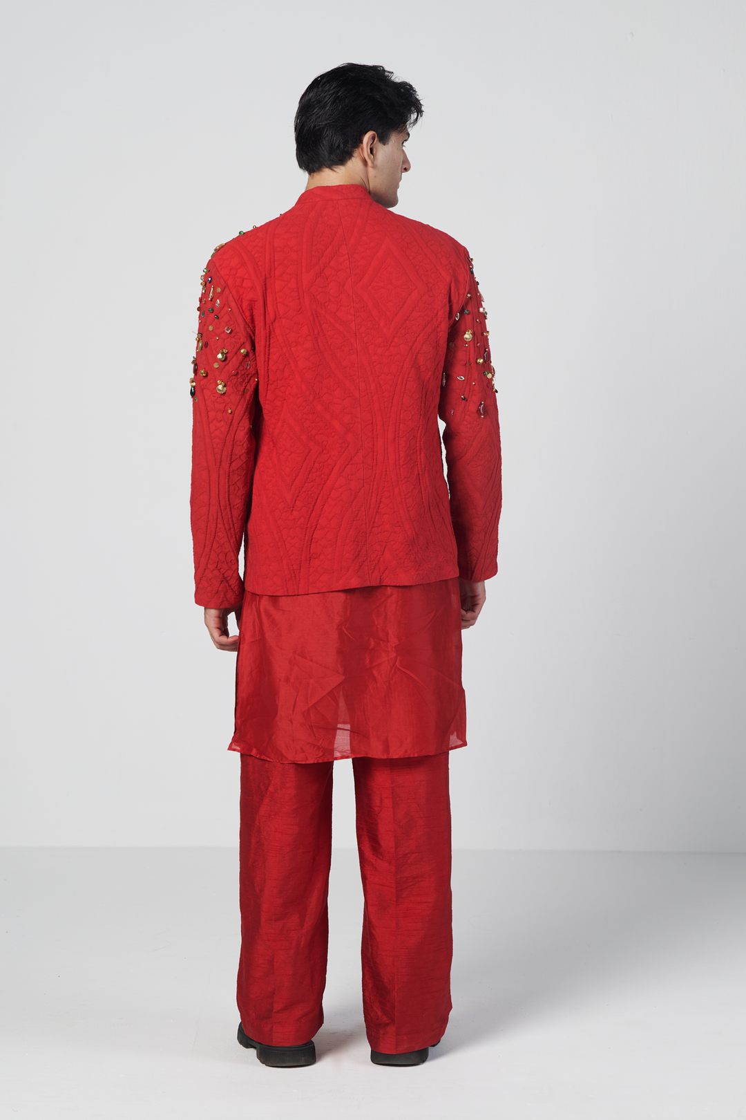 Scarlet Mens Set