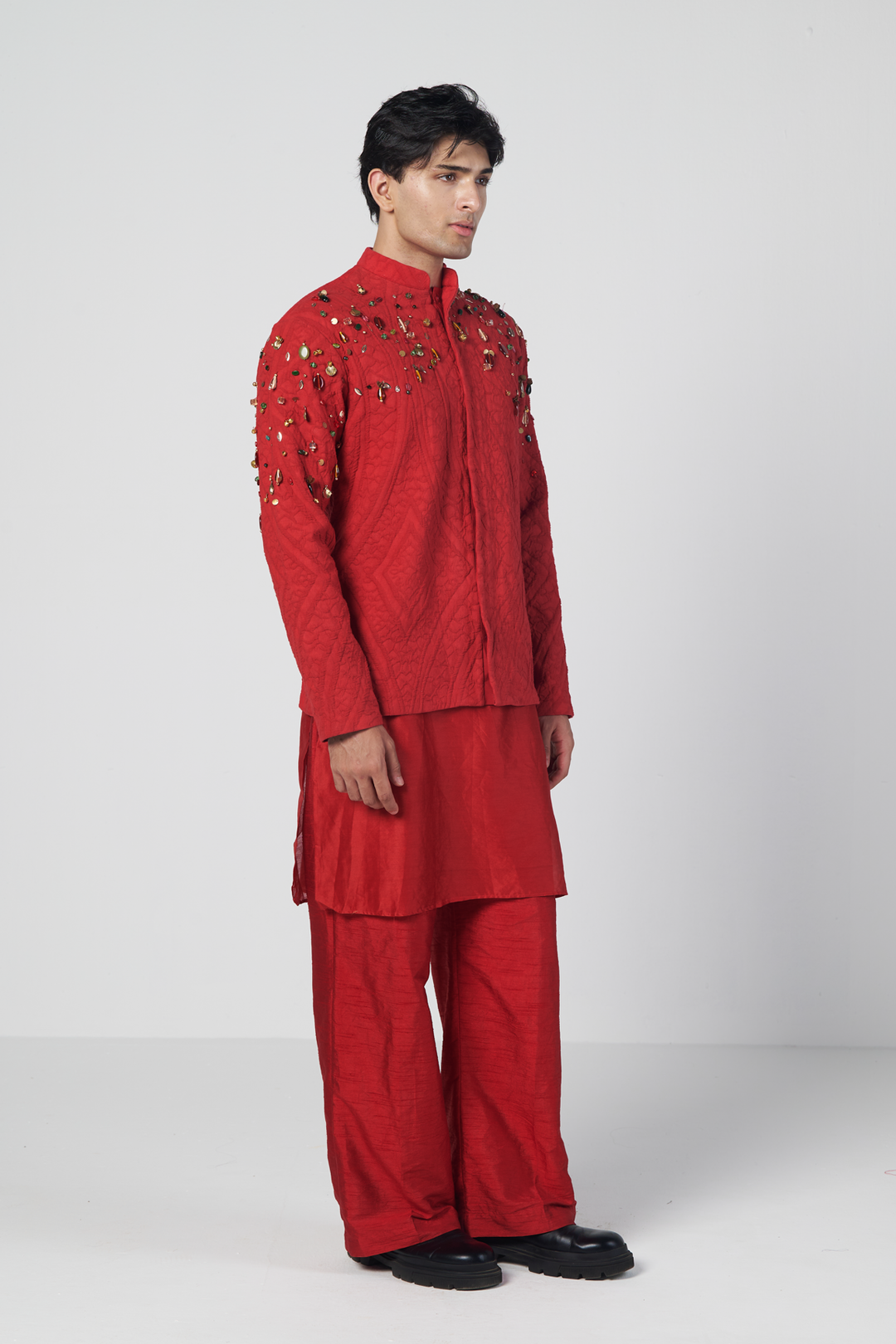 Scarlet Mens Set
