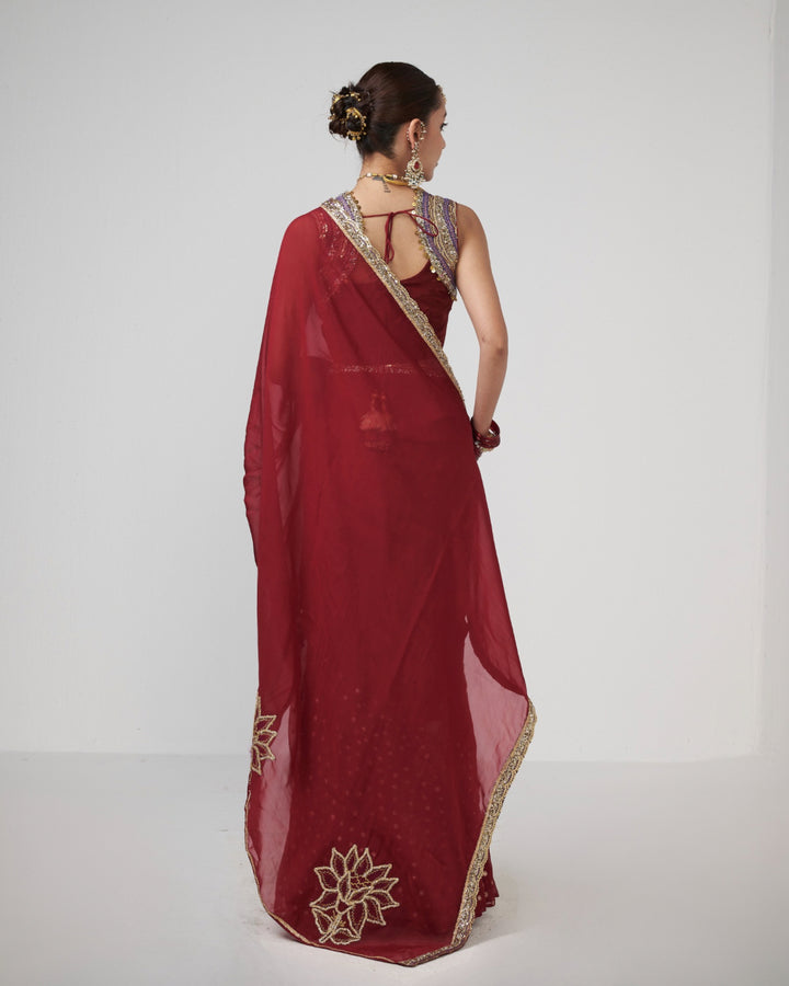 Cherry Chamak saree