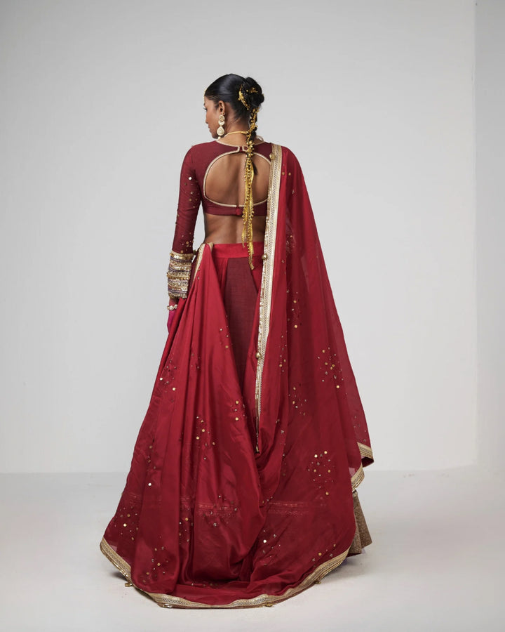 Deewani lehenga