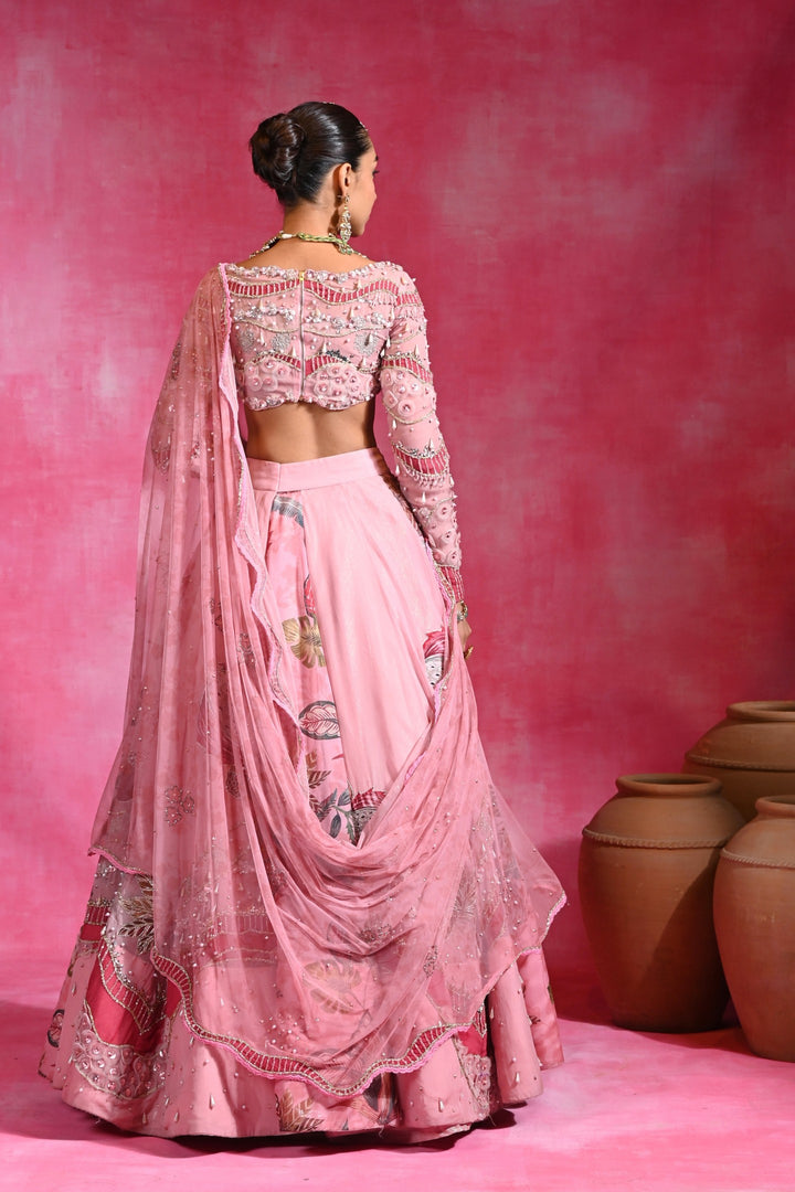 Gulabi Maharani Lehenga