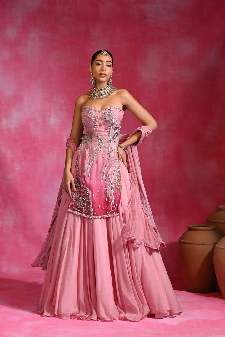 Gulabi sitara set